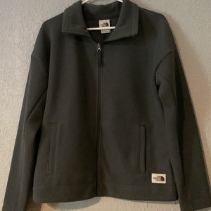 NWOT Women’s North Face zip up jacket